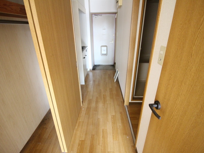 居室 アドミ－ル栄生