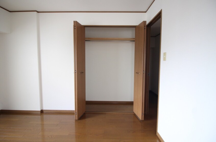 収納 センタ－スクエア師勝