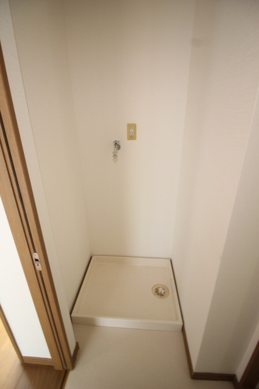 洗濯機置場 センタ－スクエア師勝