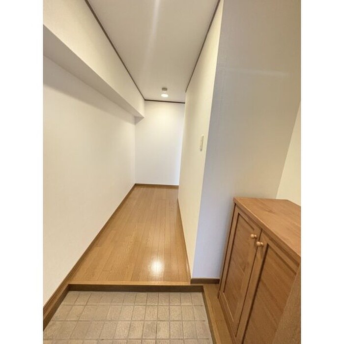 玄関 センタ－スクエア師勝