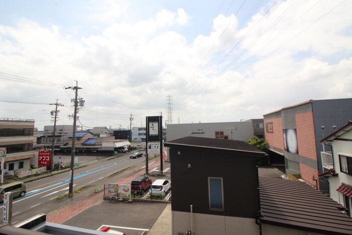 室内からの展望 センタ－スクエア師勝