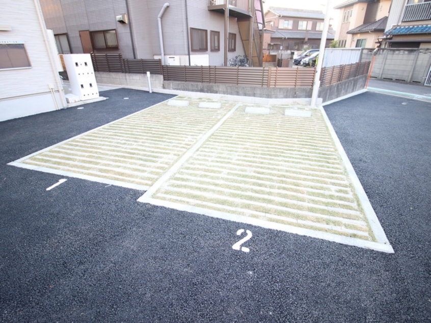 駐車場 クレール　新守山