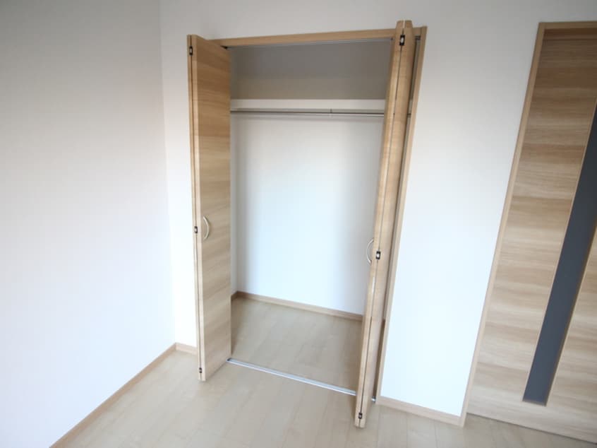 収納 クレール　新守山