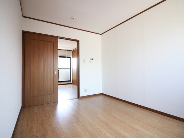 居室 VIBRE一色　B棟