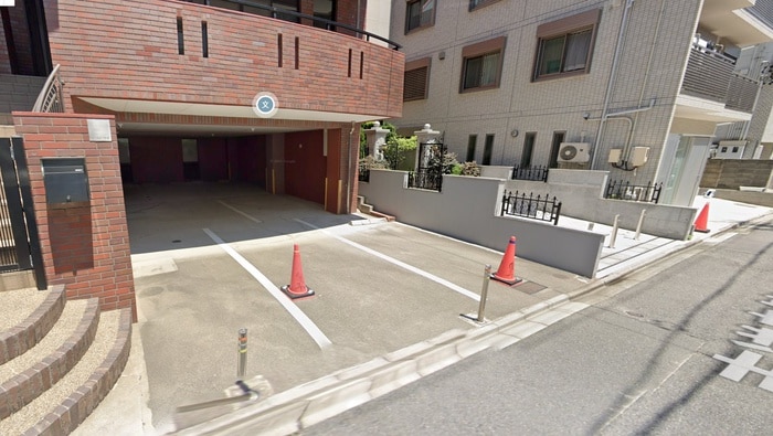 駐車場 ﾌﾟﾚｻﾝｽ泉ｾﾝﾄﾏｰｸ(707)