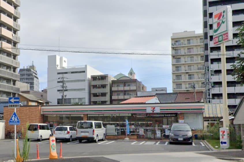 セブンイレブン新栄2丁目南店(コンビニ)まで433m ﾌﾟﾚｻﾝｽ栄ﾗｲｽﾞ(1203)