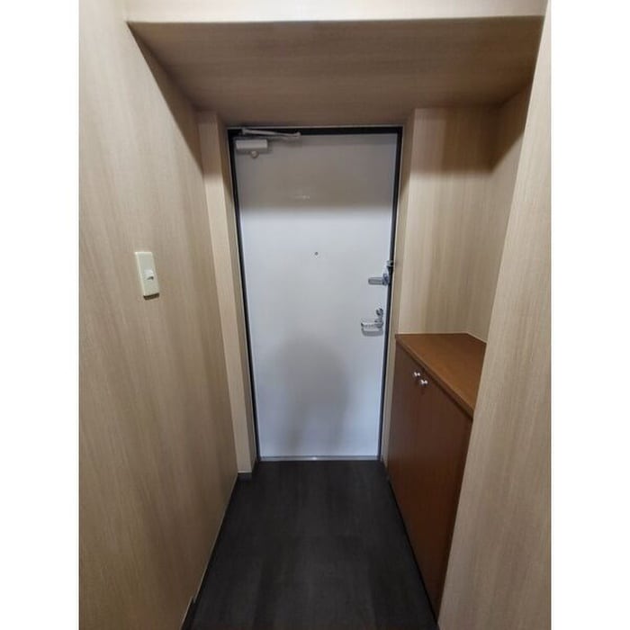 玄関 グランシャリオ覺王山