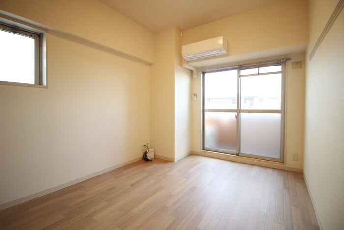 居室 ファーニッシュ太平通