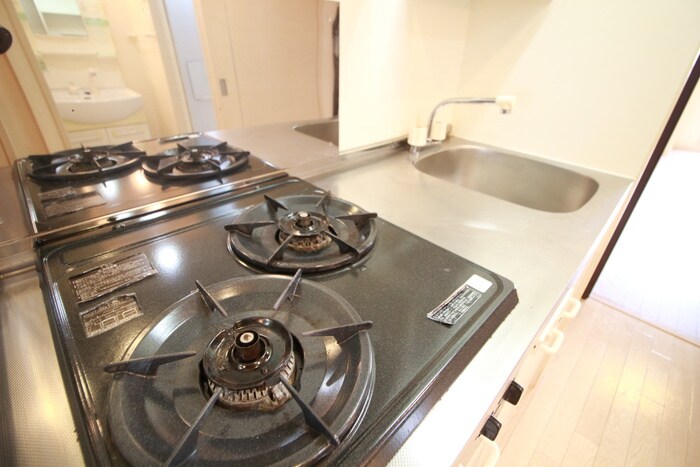 キッチン ファーニッシュ太平通