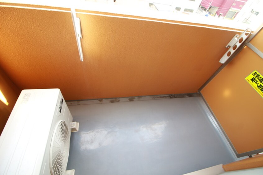 ベランダ・バルコニー ファーニッシュ太平通