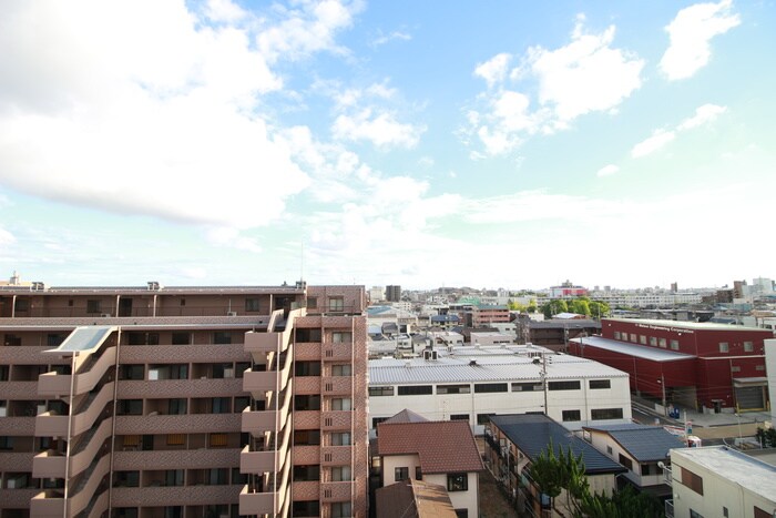 室内からの展望 ファーニッシュ太平通