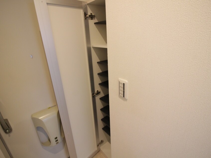 靴箱 リコルテ一社