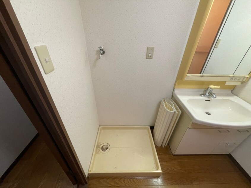 洗濯機置場 メゾンルピナス