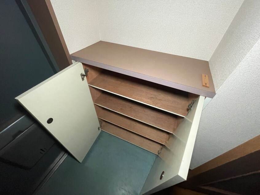 靴箱 メゾンルピナス