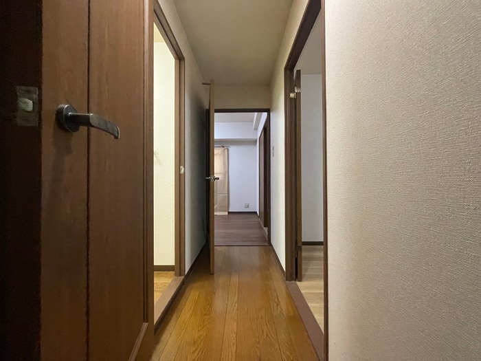 廊下 メゾンルピナス