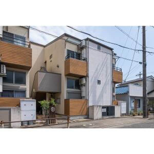 外観写真 ビルーチェ　B