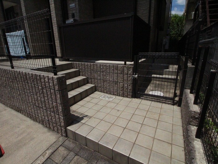 エントランス部分 ヴィラ植田