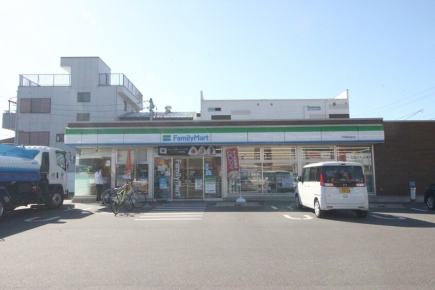 ファミリーマート中村森田町店(コンビニ)まで600m 本陣通ビル