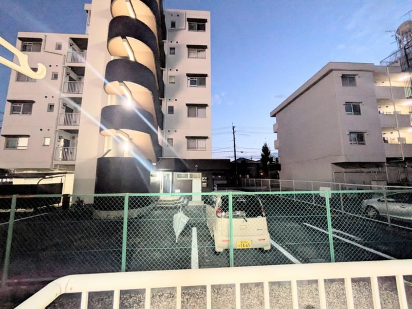 室内からの展望 プレジール栄