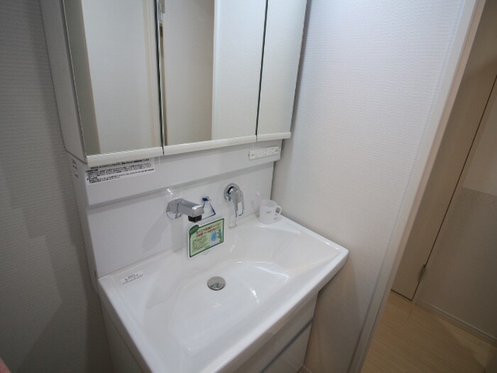 洗面 プレミアムコート新栄