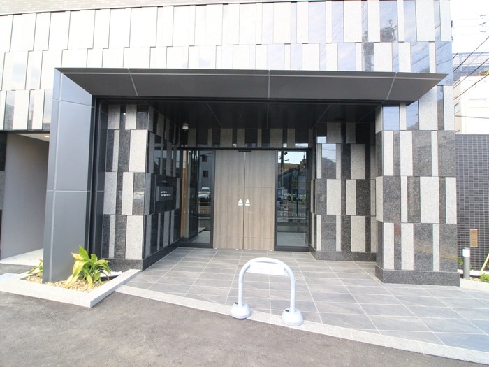 エントランス部分 ﾌﾟﾚｻﾝｽ新栄ﾕﾘｼｽ(806)