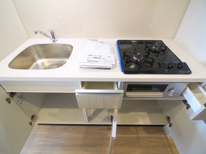 キッチン ﾌﾟﾚｻﾝｽ新栄ﾕﾘｼｽ(806)