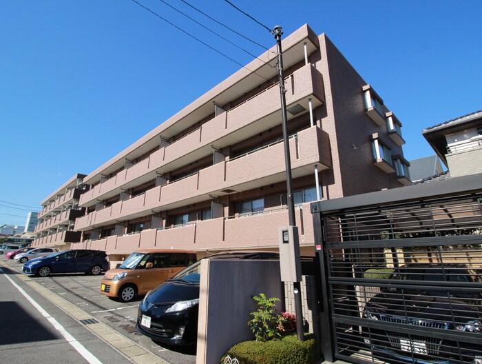 外観写真 ベルステージ竹の山２