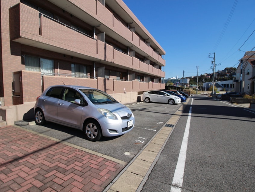 駐車場 ベルステージ竹の山２