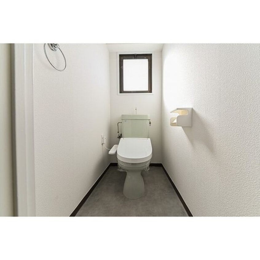 トイレ LOE高畑