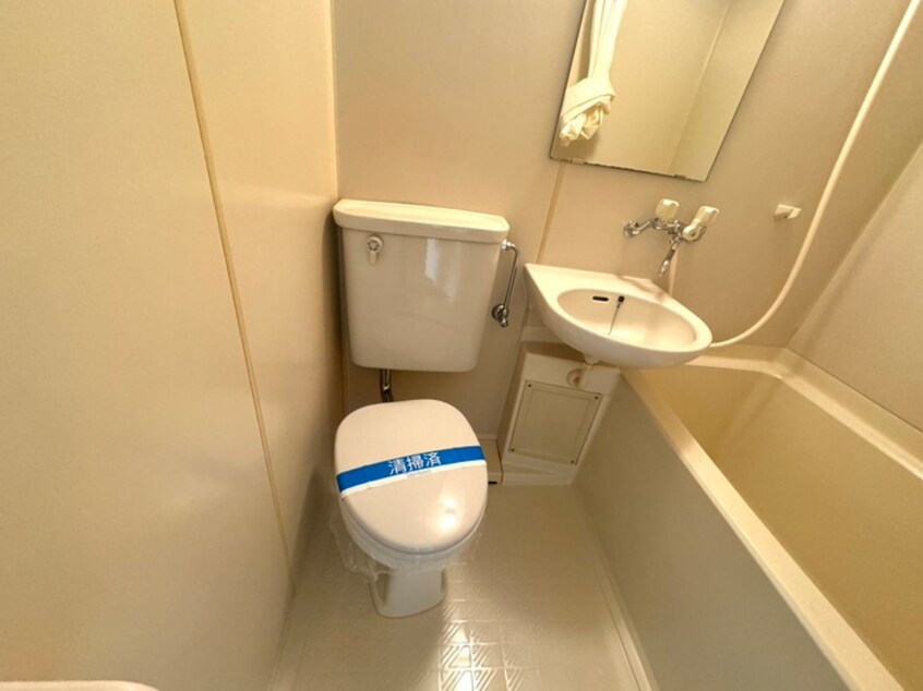 トイレ ア－バンムラセ