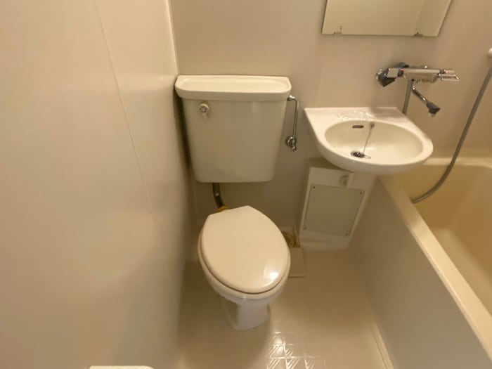 トイレ ア－バンムラセ