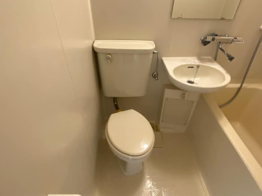 トイレ ア－バンムラセ