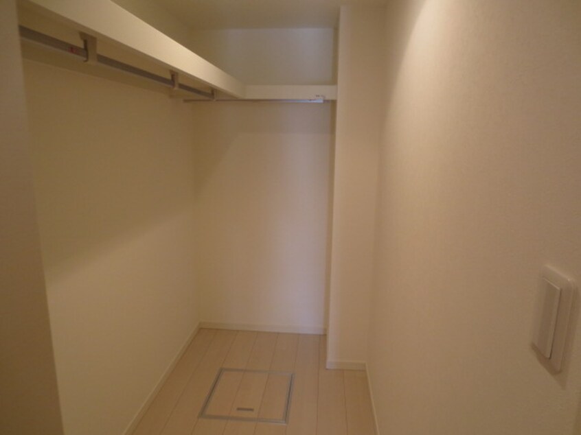 収納 Ｙｓ Ｓｑｕａｒｅ名城公園