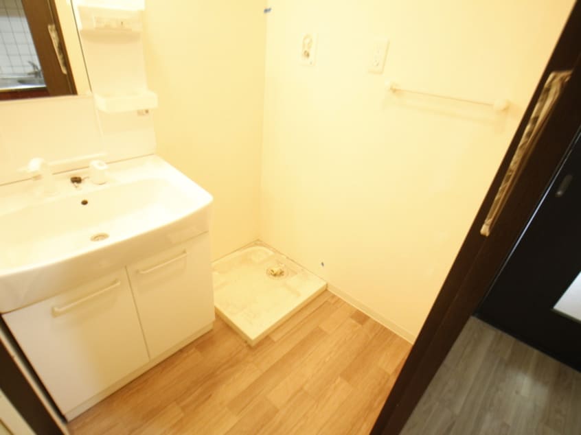 洗濯機置場 TOYOOKA APARTMENT