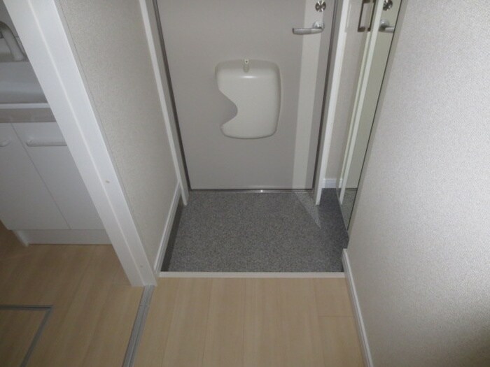 玄関 サニーウエル