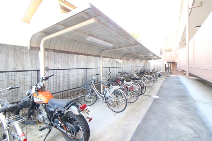駐輪場 ベル･ステージ竹の山　1