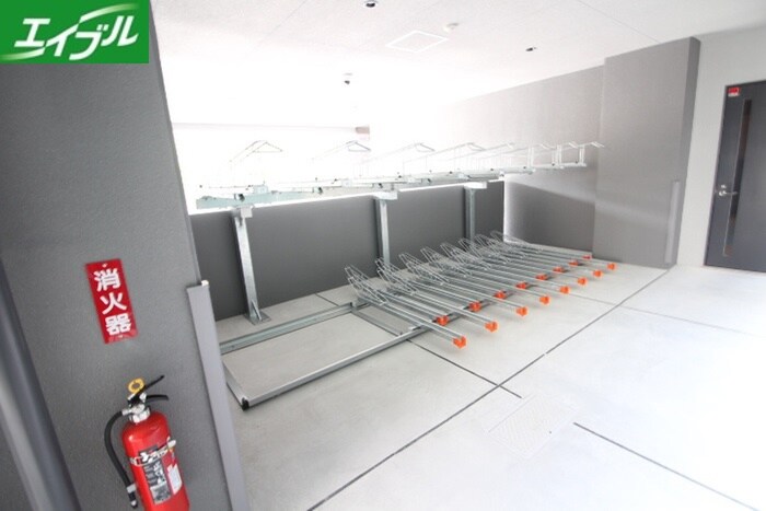 駐輪場 S-RESIDENCE尾頭橋