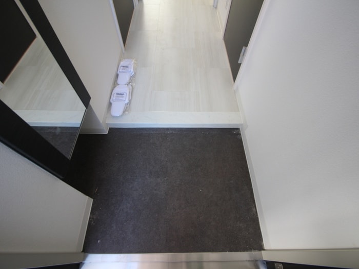 玄関 ル・ソレイユ