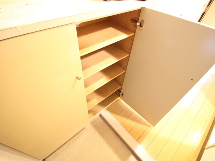 靴箱 メゾンドベール