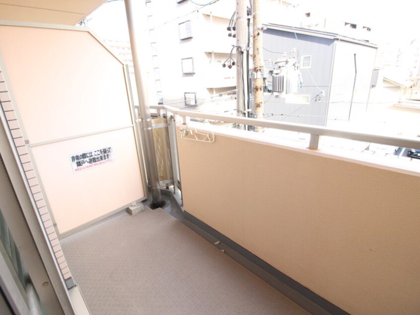 ベランダ・バルコニー メゾンドベール