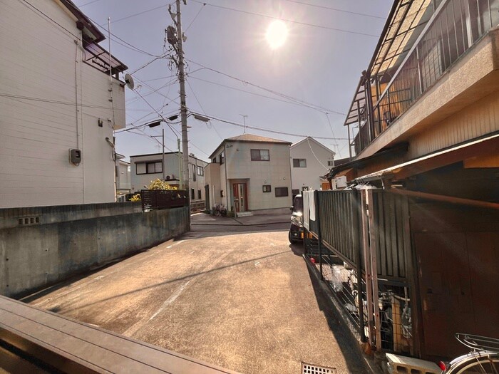 室内からの展望 ヒルズロイヤル