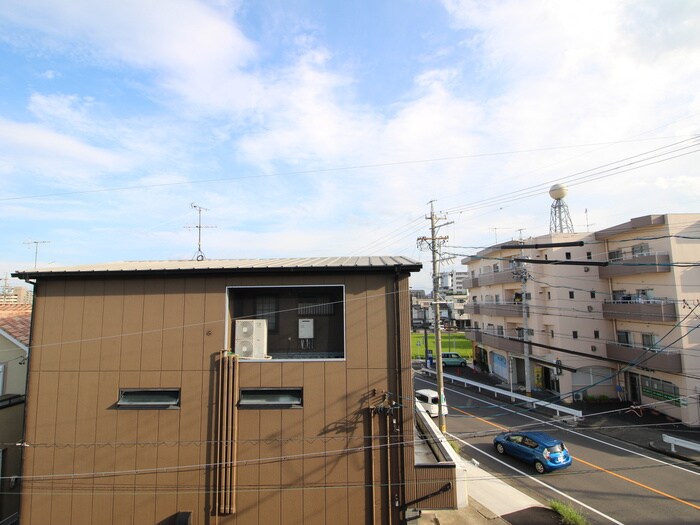 室内からの展望 ファミ－ル菱池