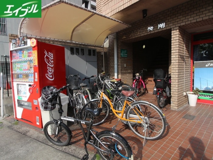 駐輪場 エスト葵南マンション