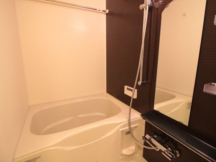 バス／シャワールーム等 ﾌﾟﾚｻﾝｽ丸の内ﾘﾗﾃｨ(801)