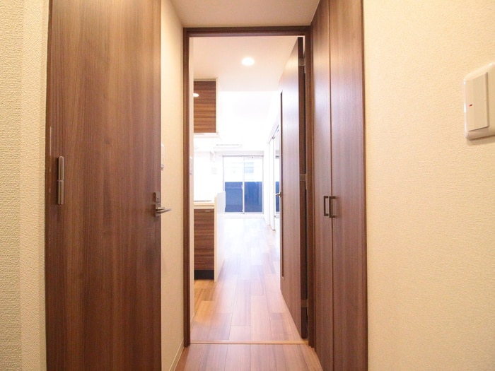 廊下 ﾌﾟﾚｻﾝｽ丸の内ﾘﾗﾃｨ(801)