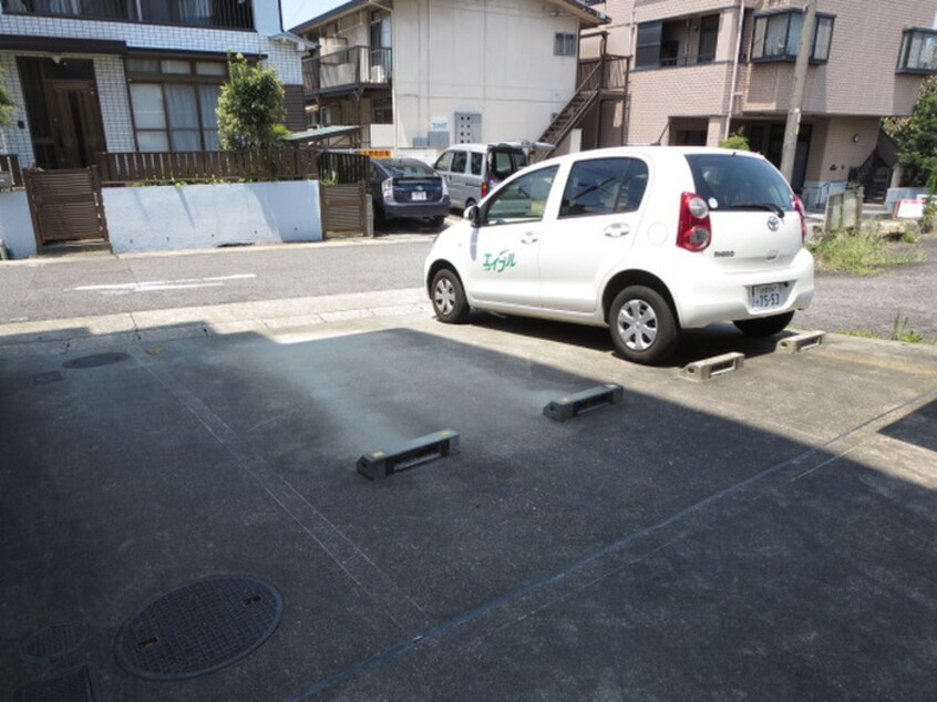 駐車場 ゴスペル・ライフ藤ケ丘