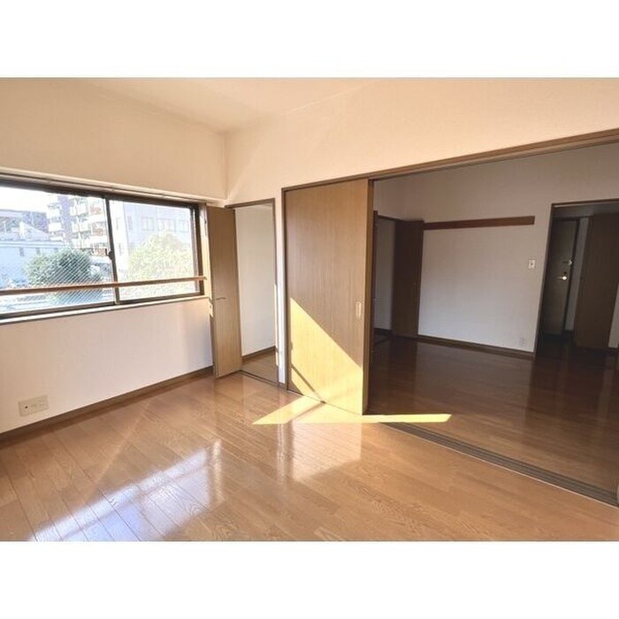 居室 コンフォート高畑