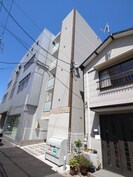ぱ～くたうんルナ名古屋の外観