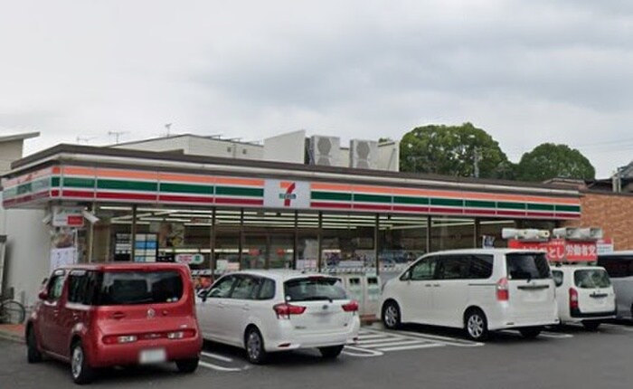 セブンイレブン名古屋牛田通店(コンビニ)まで545m キューブ黄金