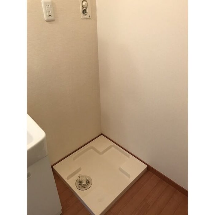 洗濯機置場 ルミエール甚目寺